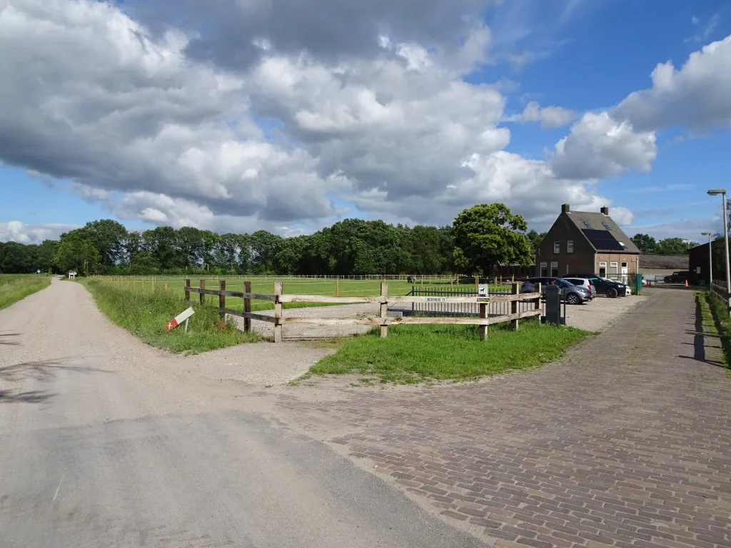 Oprijlaan van De Vlaemsche Hoeve